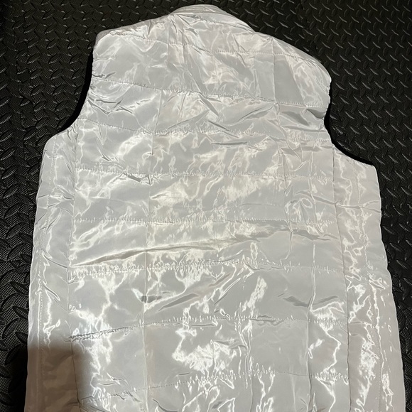 Men’s vest - Picture 2 of 4